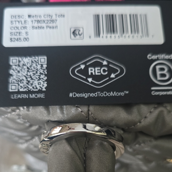 Sable Pearl Metallic Small Metro Tote - Picture 16 of 16